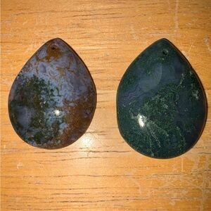 Elegant Teardrop Stone Accents - Green and Brown drilled with holes. 1 inch #31